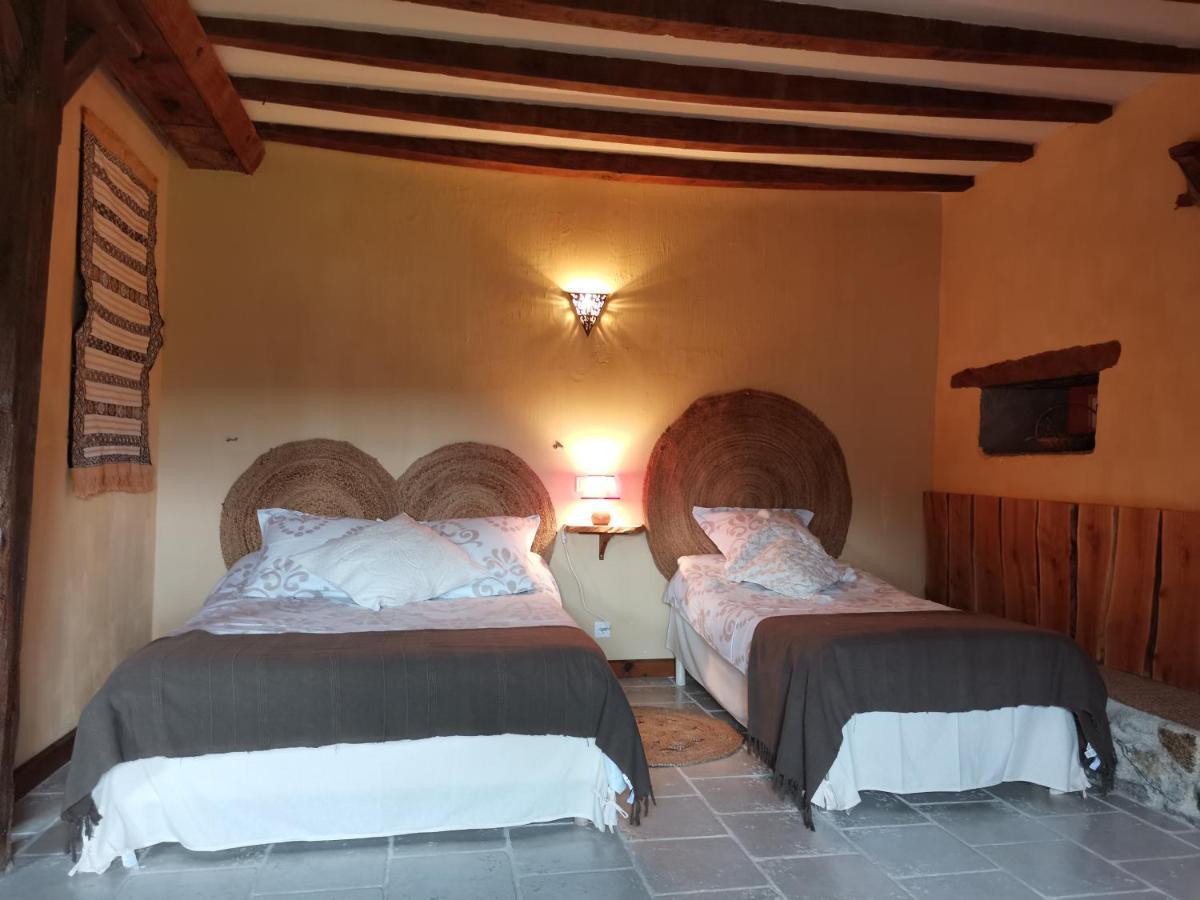 Domaine Des Maillets Bed and Breakfast Blot-l'Eglise Exteriör bild